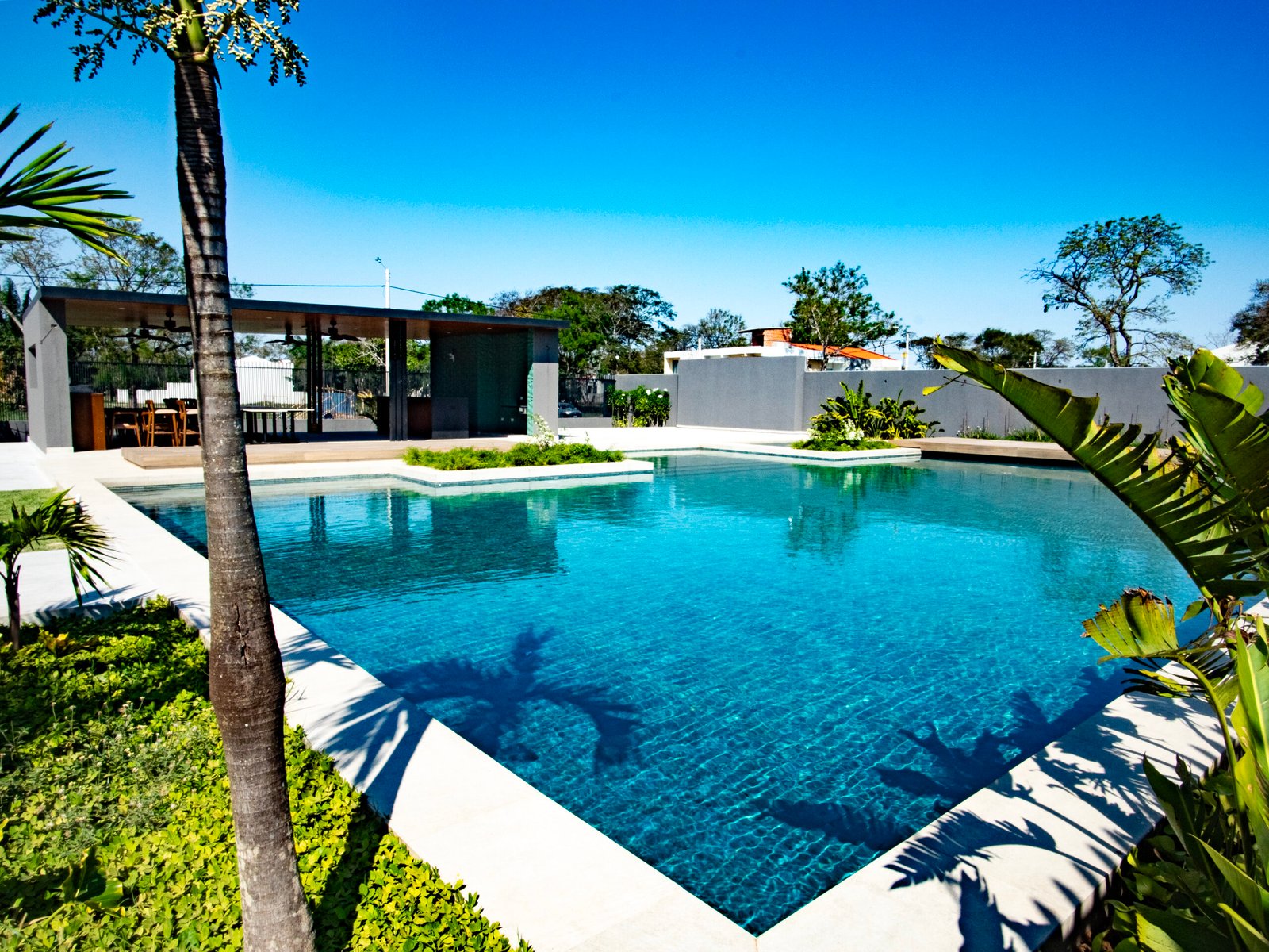 Terrenos en el Norte de Santa Cruz solo con Olivos Urbanizaciones