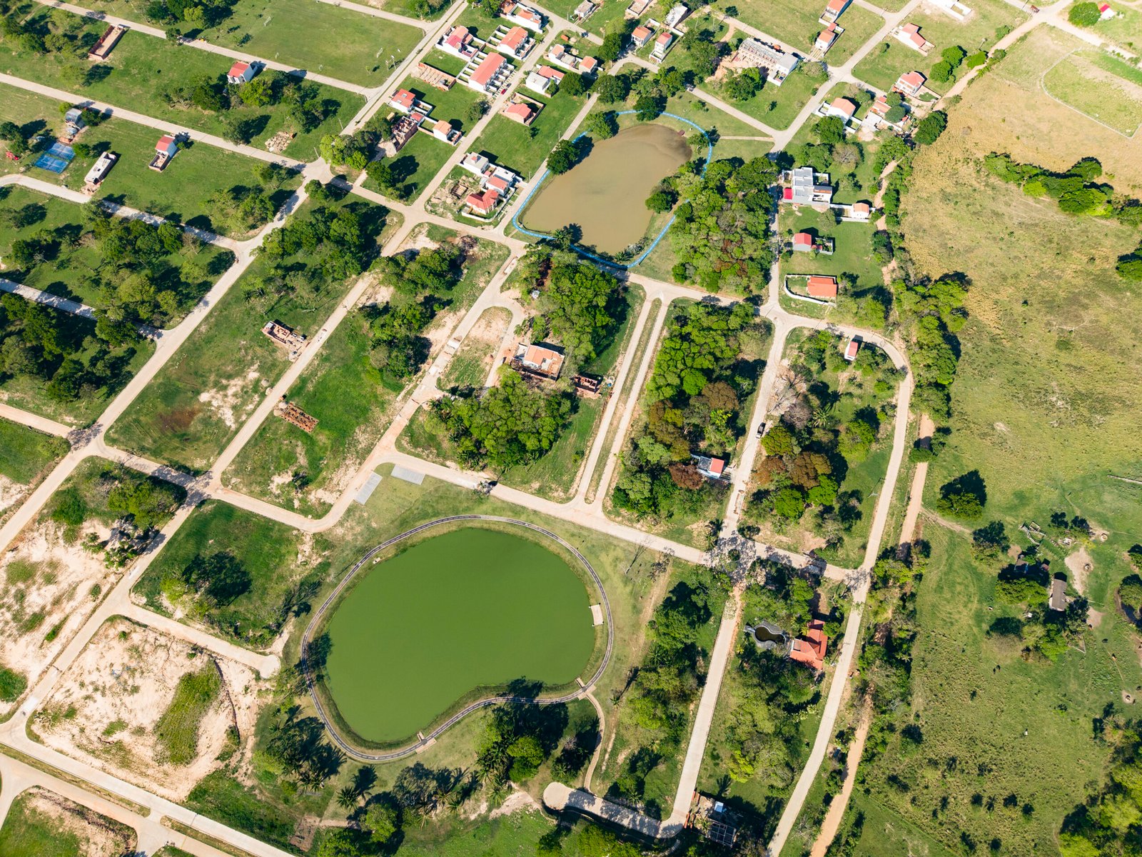 Terrenos en el Norte de Santa Cruz solo con Olivos Urbanizaciones