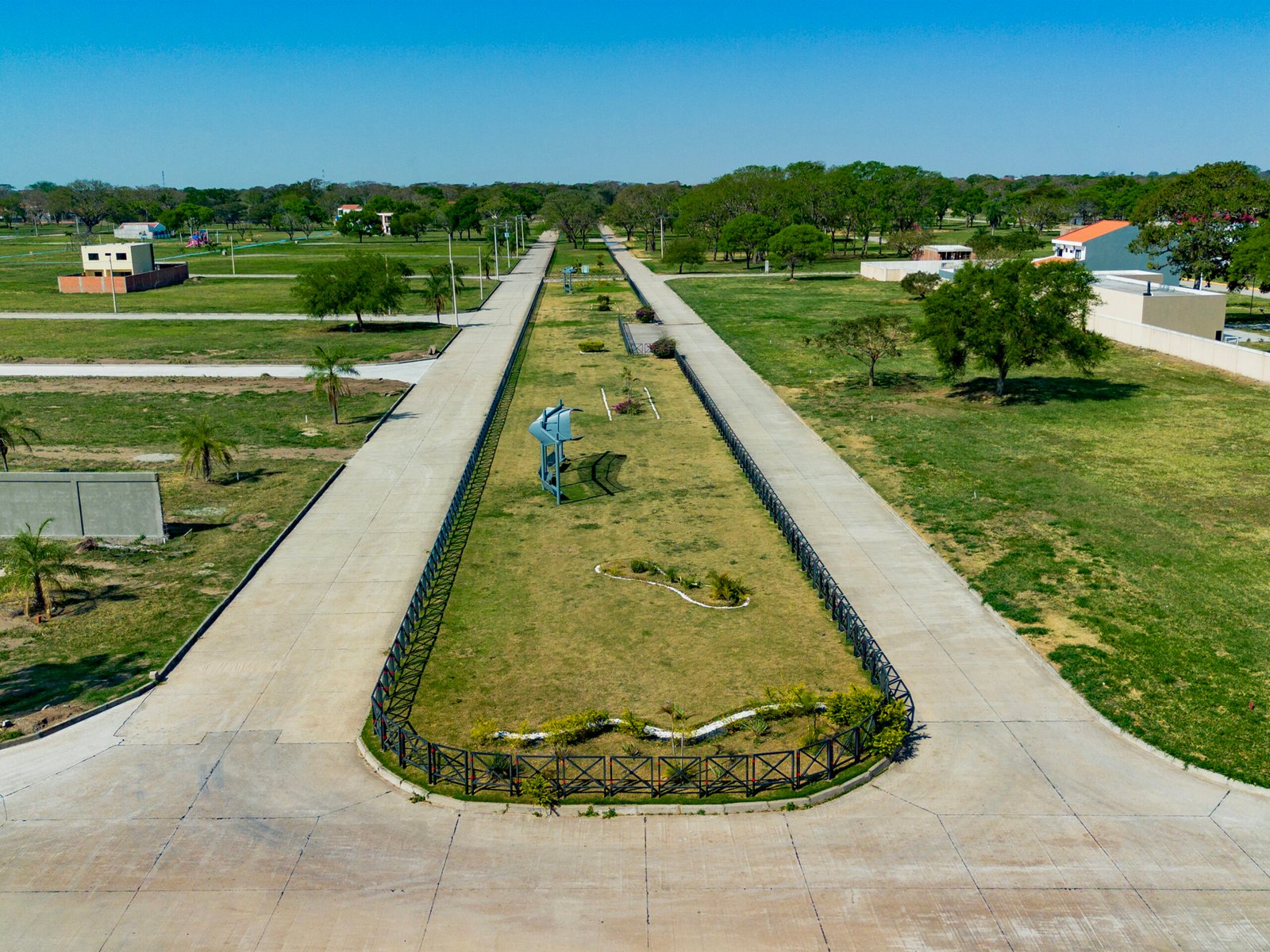 Terrenos en el Norte de Santa Cruz solo con Olivos Urbanizaciones